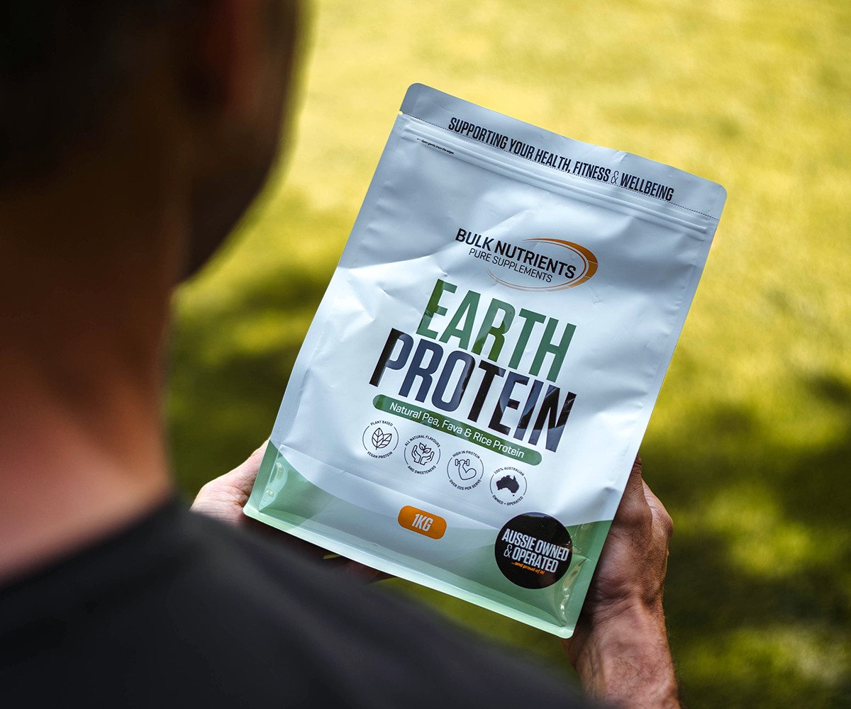 Earth protein comes in eight delicious flavours: Chocolate, Vanilla, Vanilla Chai, Vanilla Maple, Choc Honeycomb, Strawberry, Salted Caramel, & Cold Brew Coffee!
