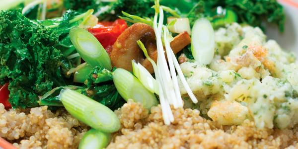 High Protein Egg, Quinoa and Greens Breakfast Bowl recipe from Bulk Nutrients