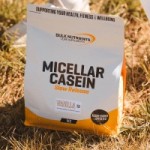 Enjoy the creamy goodness of Bulk Nutrients' Micellar Casein, a protein that's both tasty and ideal for a nighttime snack. Vanilla flavour.