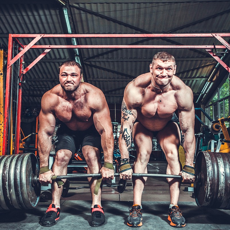 Free weight exercises vs machines