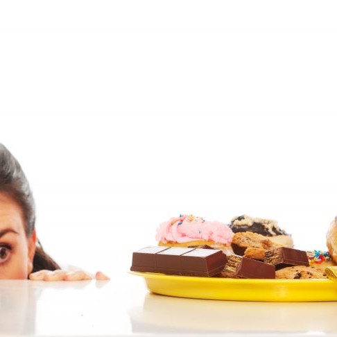 A treat vs a Bulk Nutrients treat: Healthy alternatives to help you stave off your sugar cravings