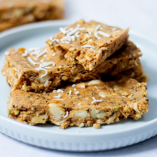 High protein Raw Granola Snack Bars recipe from Bulk Nutrients