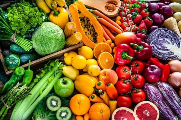 Different-coloured plants are linked to higher levels of specific nutrients and health benefits.