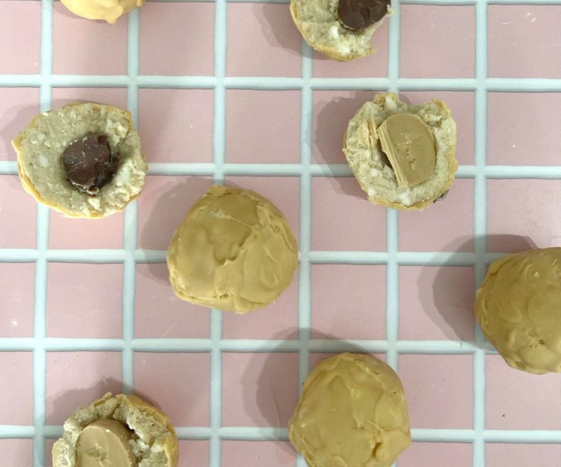 Choccy Egg Casein Truffles