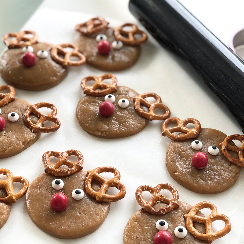 No-Bake Gingerbread Reindeer Recipe