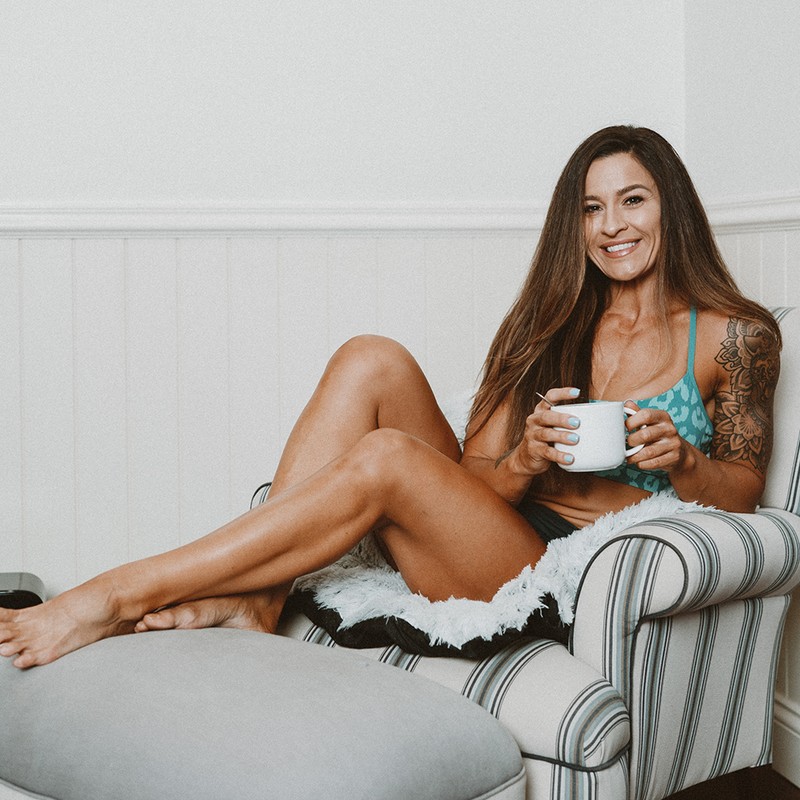 Bulk Nutrients Ambassador Tammie Sarkozy setting on a chair with Green Tea