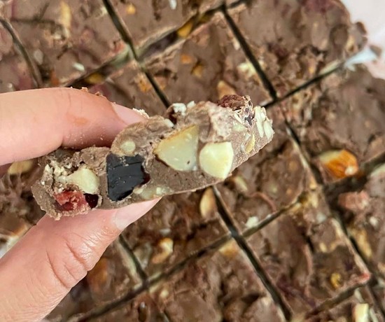 Low-Calorie Rocky Road