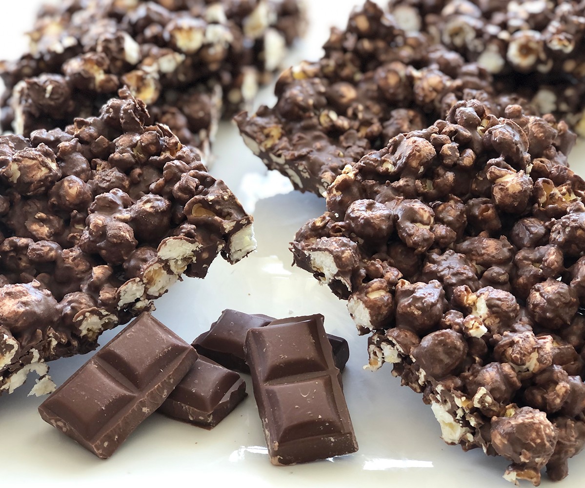 Chocolate Popcorn Crackle Bars