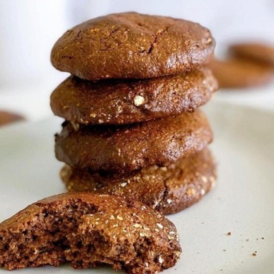 High protein Choc Honeycomb Cookies recipe from Bulk Nutrients