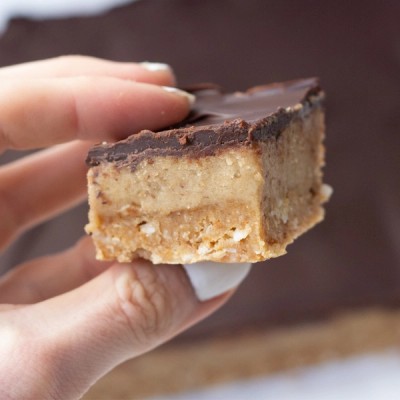 High protein Choc Caramel Anzac Slice recipe from Bulk Nutrients