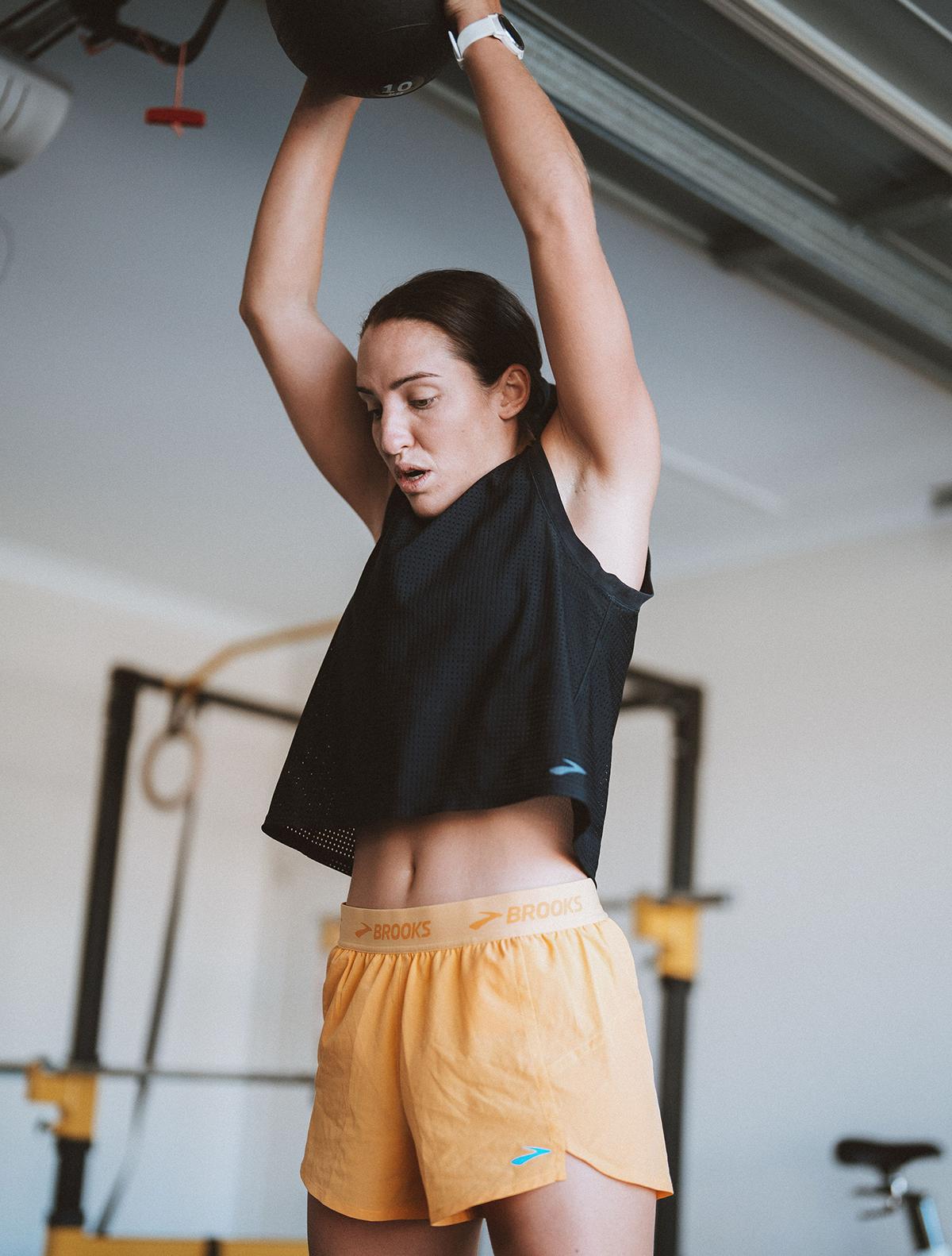 Bulk Nutrients Ambassador Jacquia Bell working out