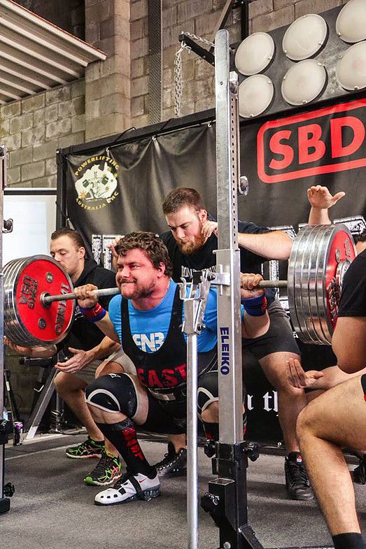 Dave.Napper.heavy.squat.comp