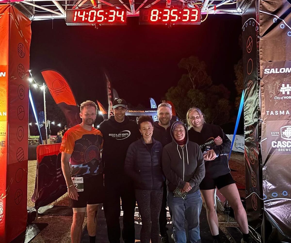 Bulk Nutrients Kunanyi Mountain Run Relay Team