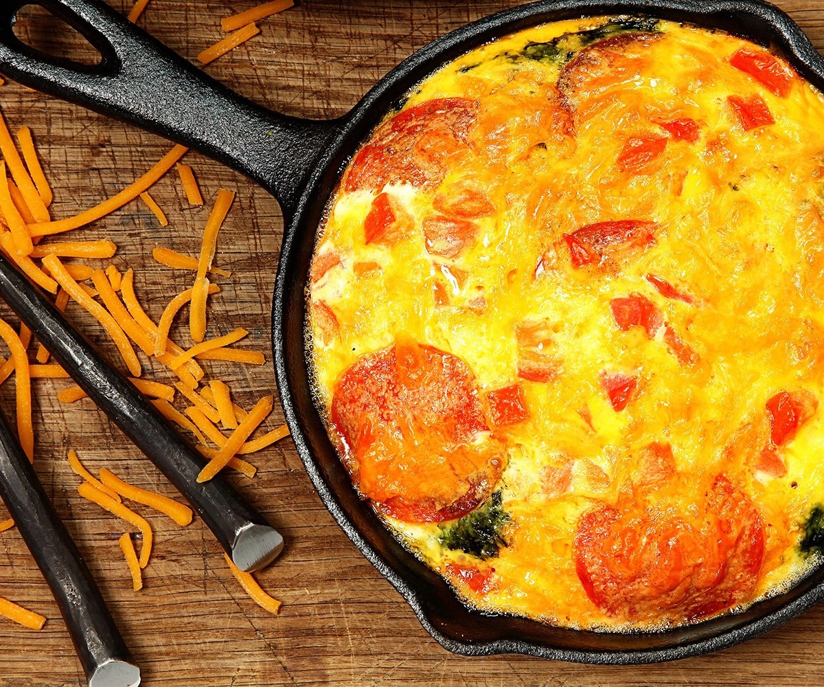 The cost of eating out all the time can quickly add up. Meal prepping on the other hand can be relatively cheap per day and save you money in the long run.