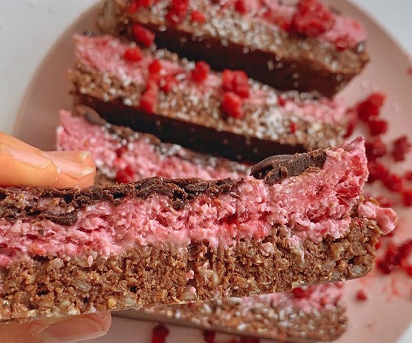 High protein Raspberry Ripe Slice recipe from Bulk Nutrients