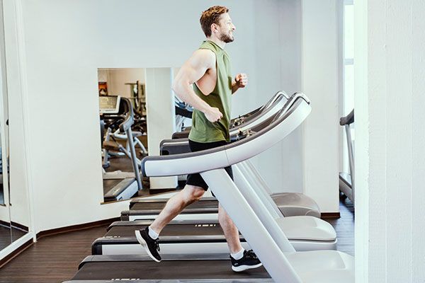 Training at a higher VO2 max uses carbs for fuel, lower intensity cardio utilises more body fat.