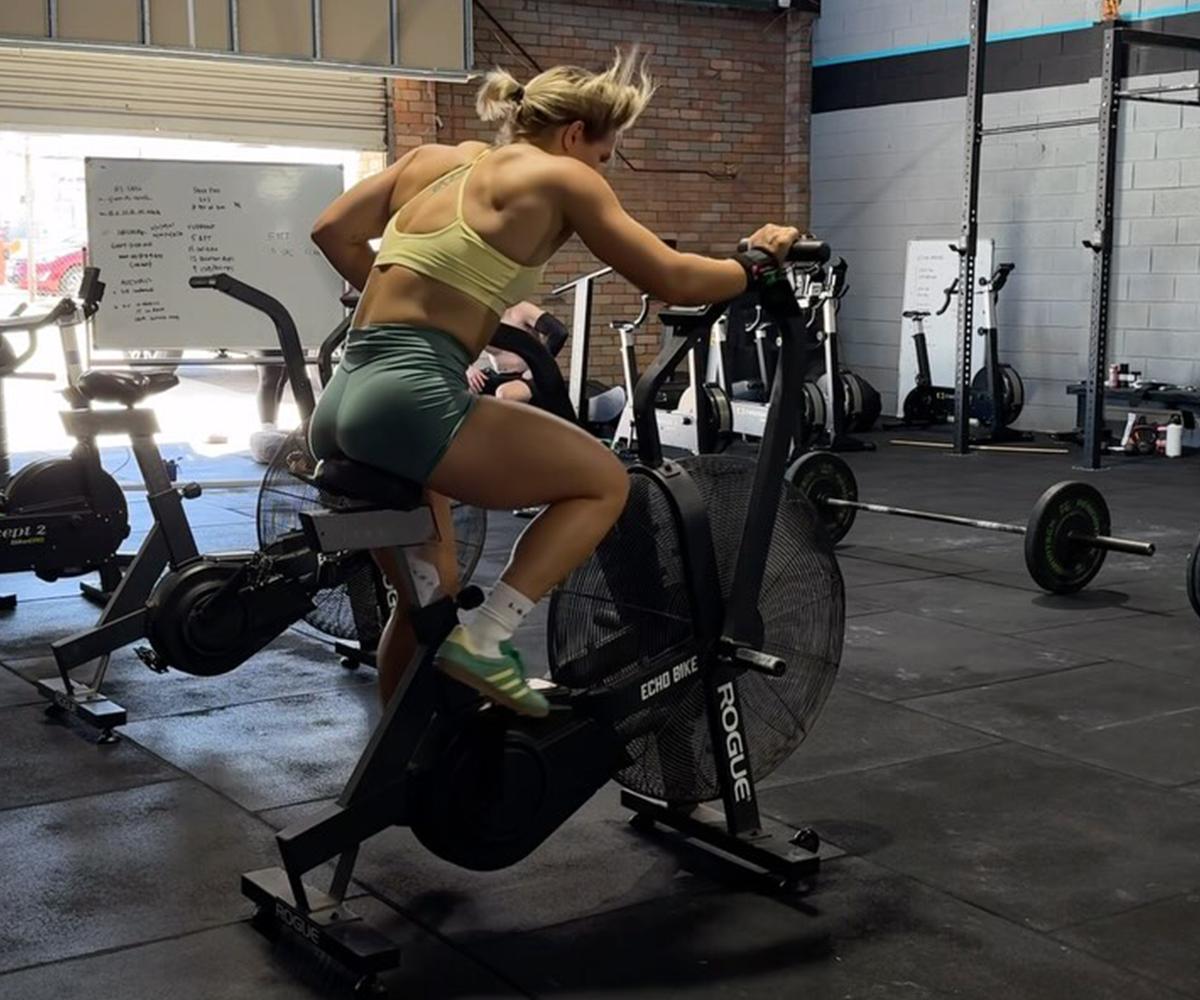 Cardio workout at the gym - BN Ambassador Gracie Walton on spin bike