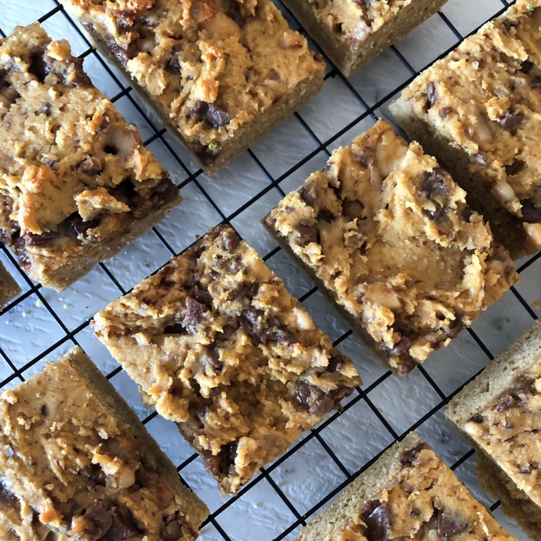 Chickpea Blondies