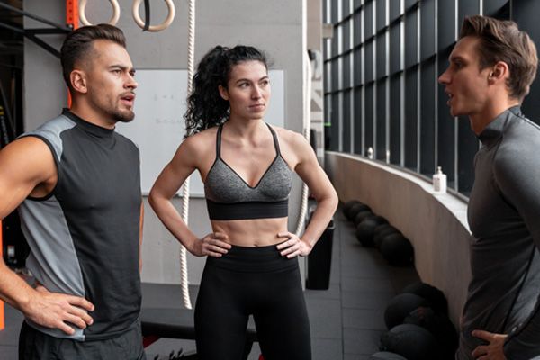 Ask experienced gym-goers who are there consistently about which personal trainers they’d recommend.