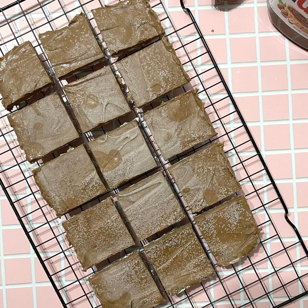 Choc Hazelnut Slice