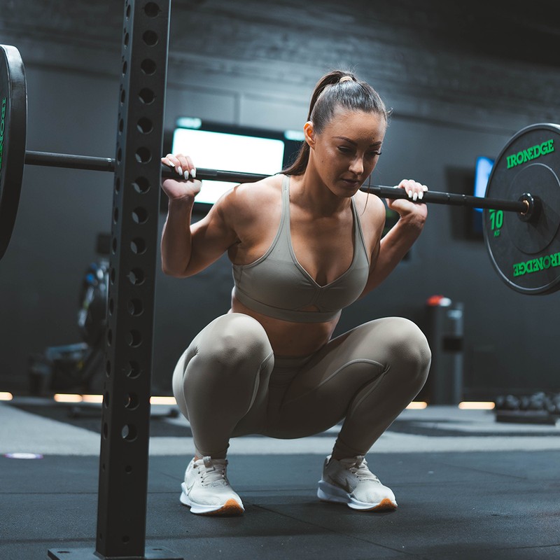 Eight tips to help you get a bigger squat
