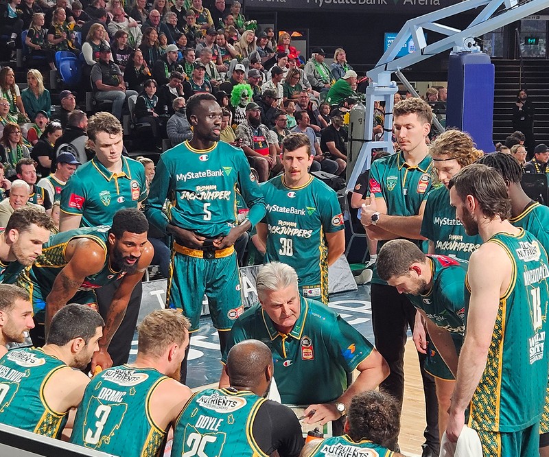 7 essential supplements to boost your basketball performance