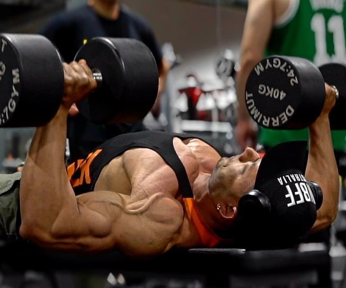 How many sets per workout for optimal muscle growth