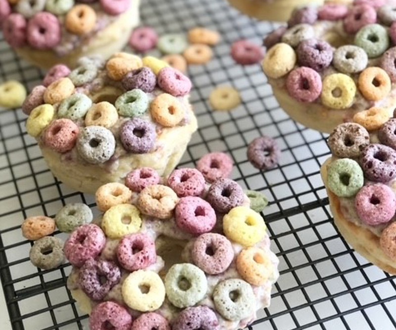 Froot Loops Protein Doughnuts