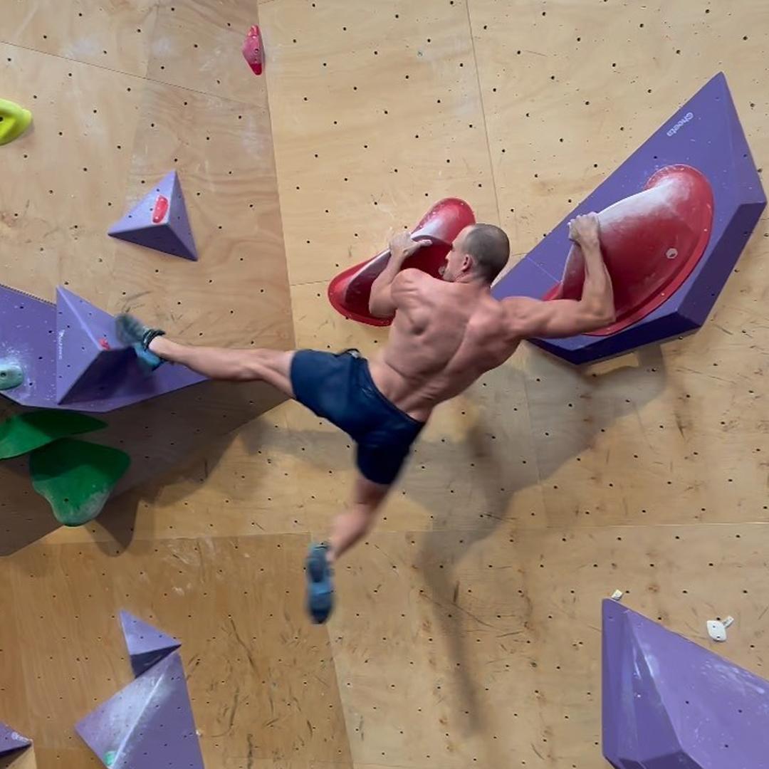Bulk Nutrients Ambassador Max Cuneo indoor rock climbing
