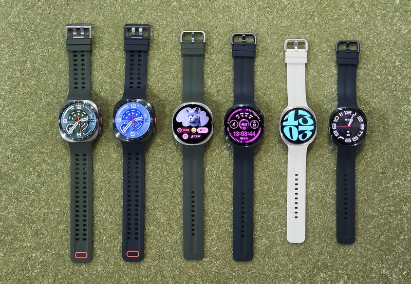 Galaxy watches images
