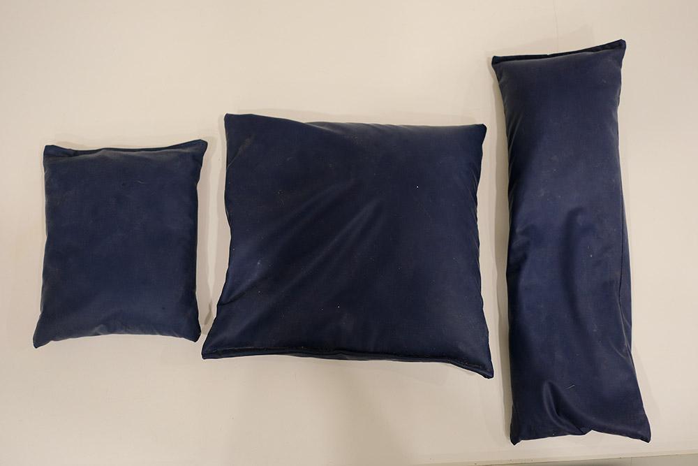 Figure 2 — Sandbag positioning aids which can be used to aid in patient restraint