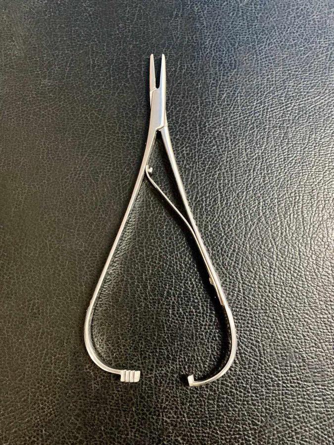 Figure 24 - McPhail needle holders.