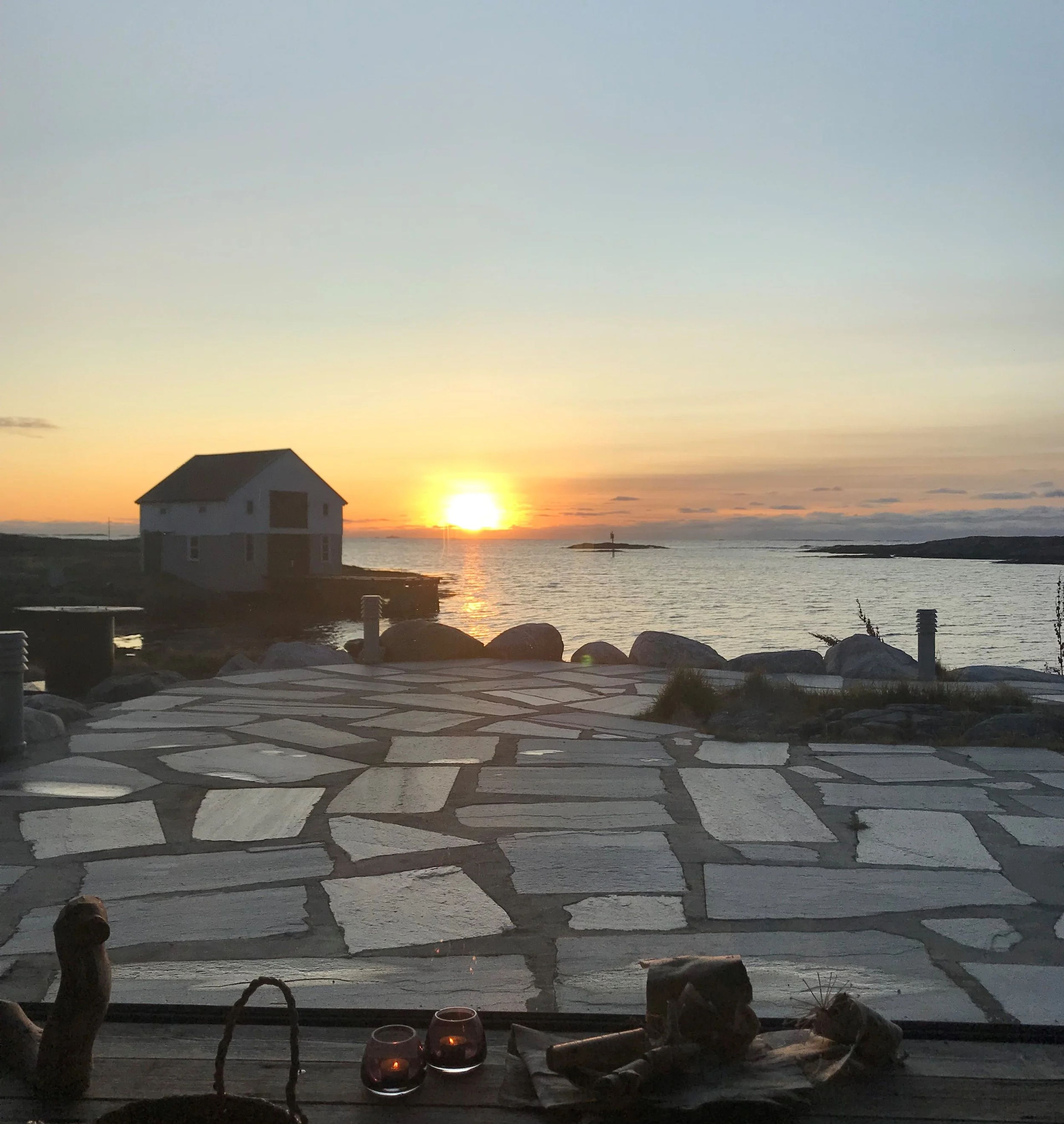 Solnedgang over Singsundet, sett fra Restaurant OlsenNaustet