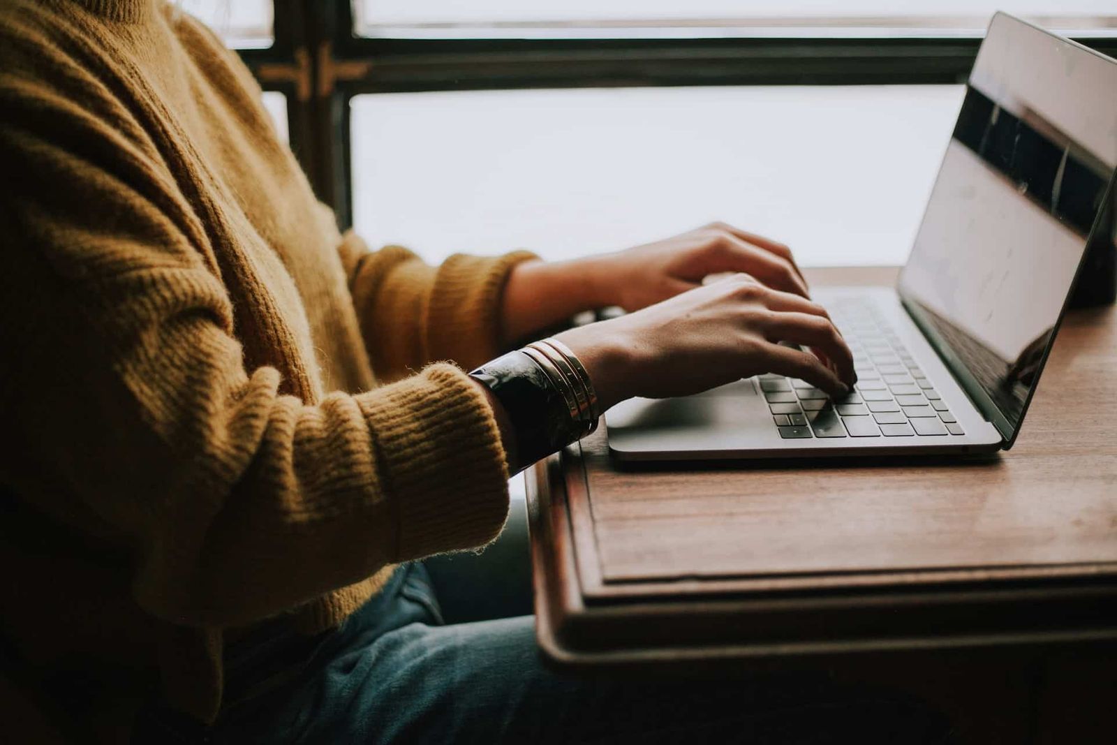 Enhancing Your Online Presence with Viva Studios' Digital Content