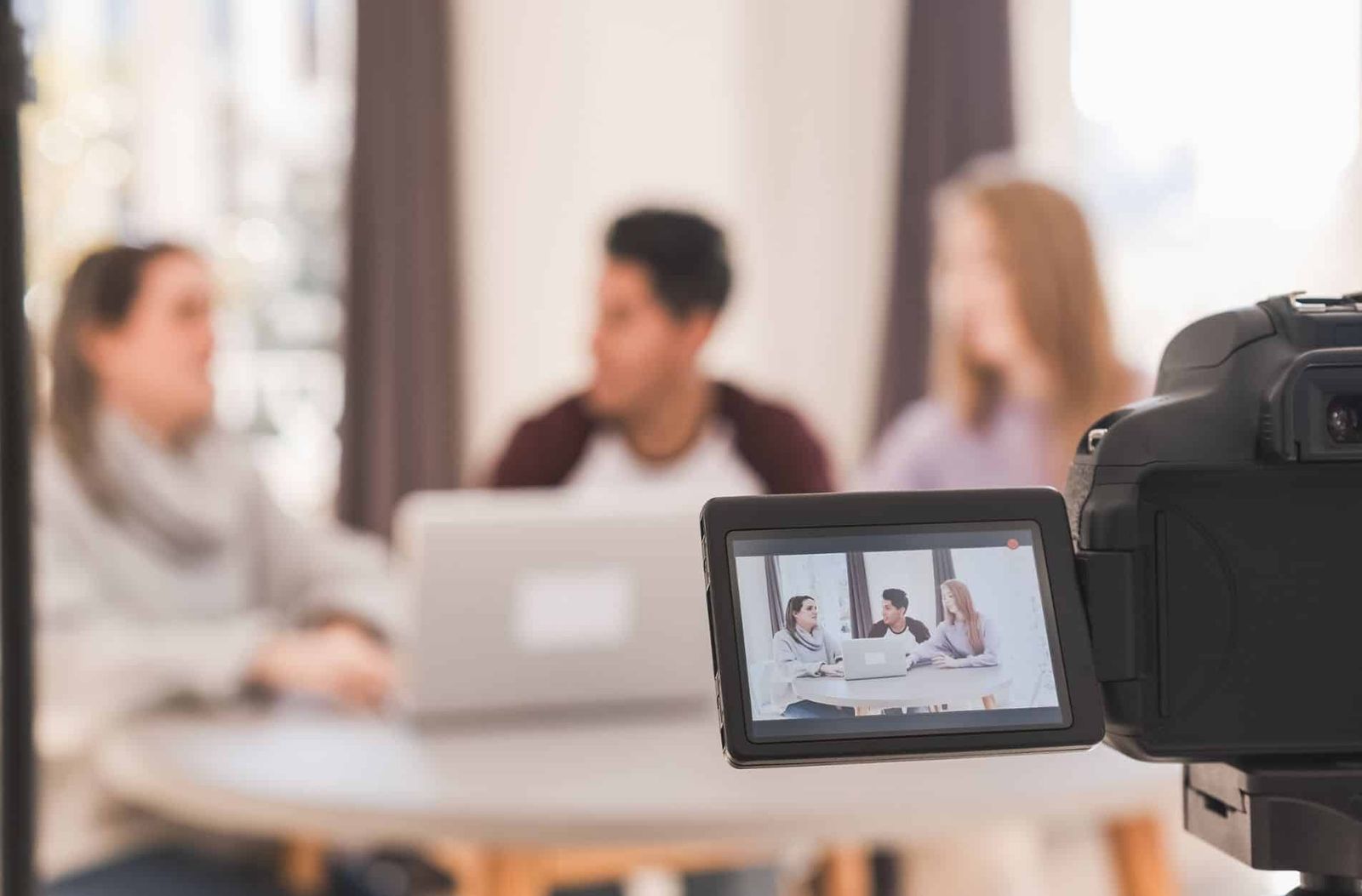 Top Tips for Filming Corporate Videos in Toronto