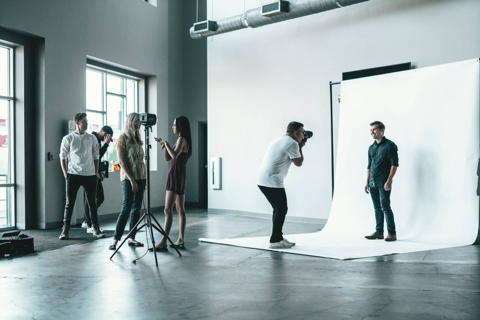 How to Select the Right Studio for Photography Projects