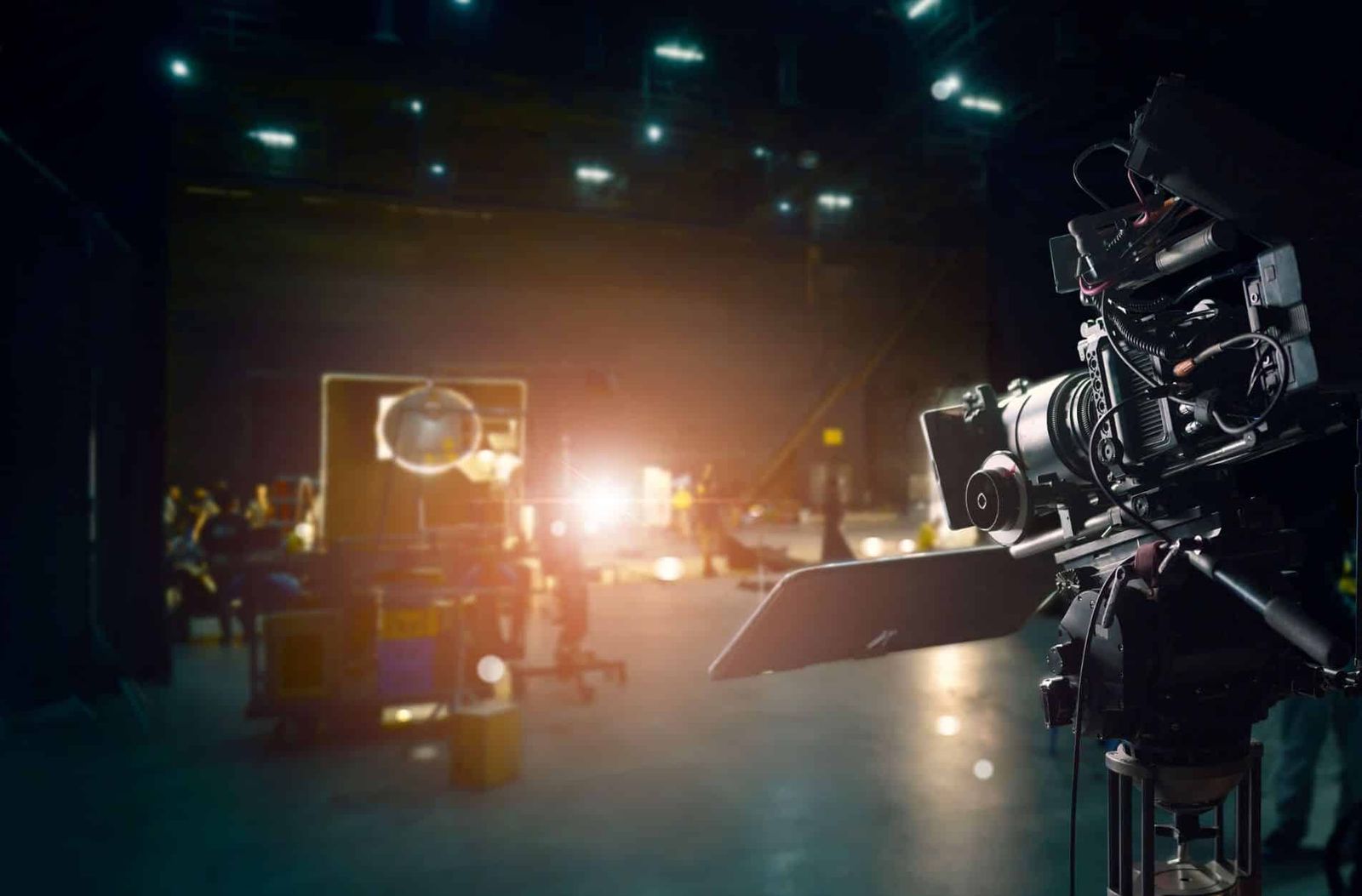 Directing Your First Video Production at Viva Studios: A Step-by-Step Guide