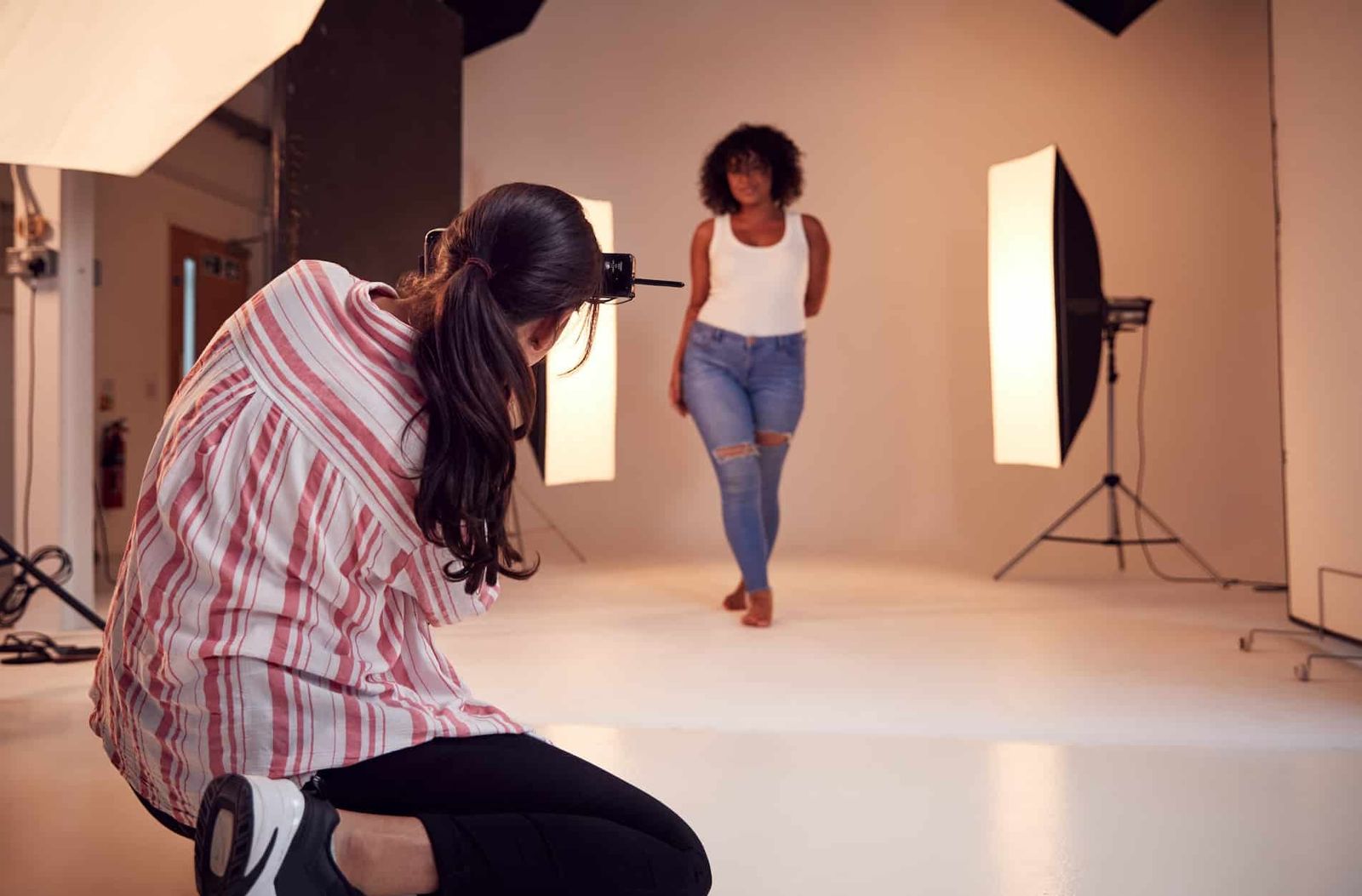 Effective Lighting Techniques for Photo Shoots