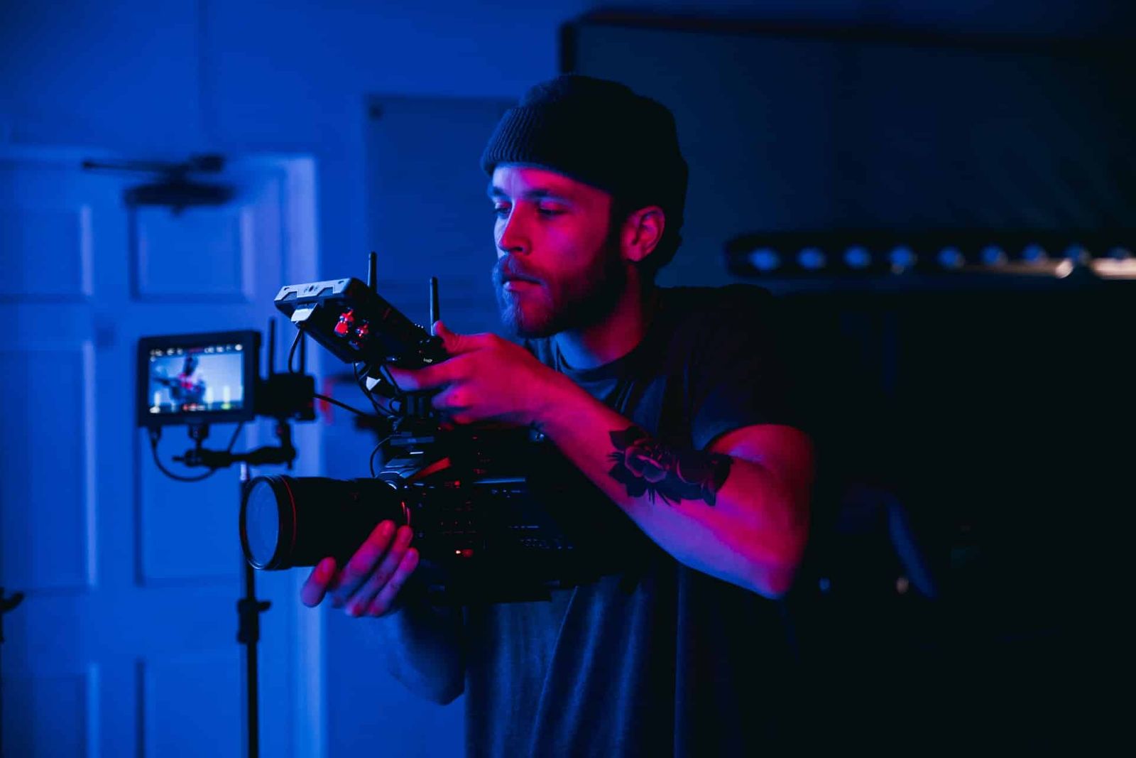 Creating Music Videos: Secrets of Engaging Visual Storytelling