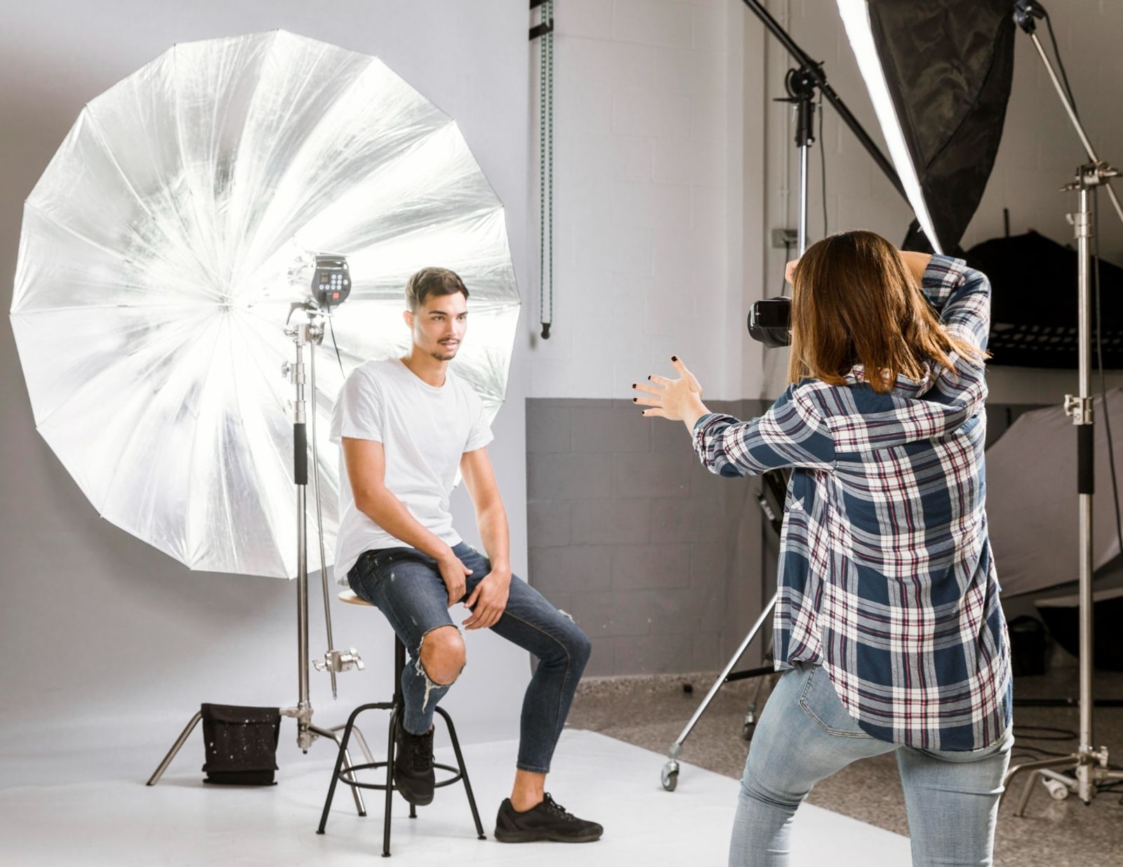 In the Limelight: Elevating Your Photo Shoot Game at Viva Studios