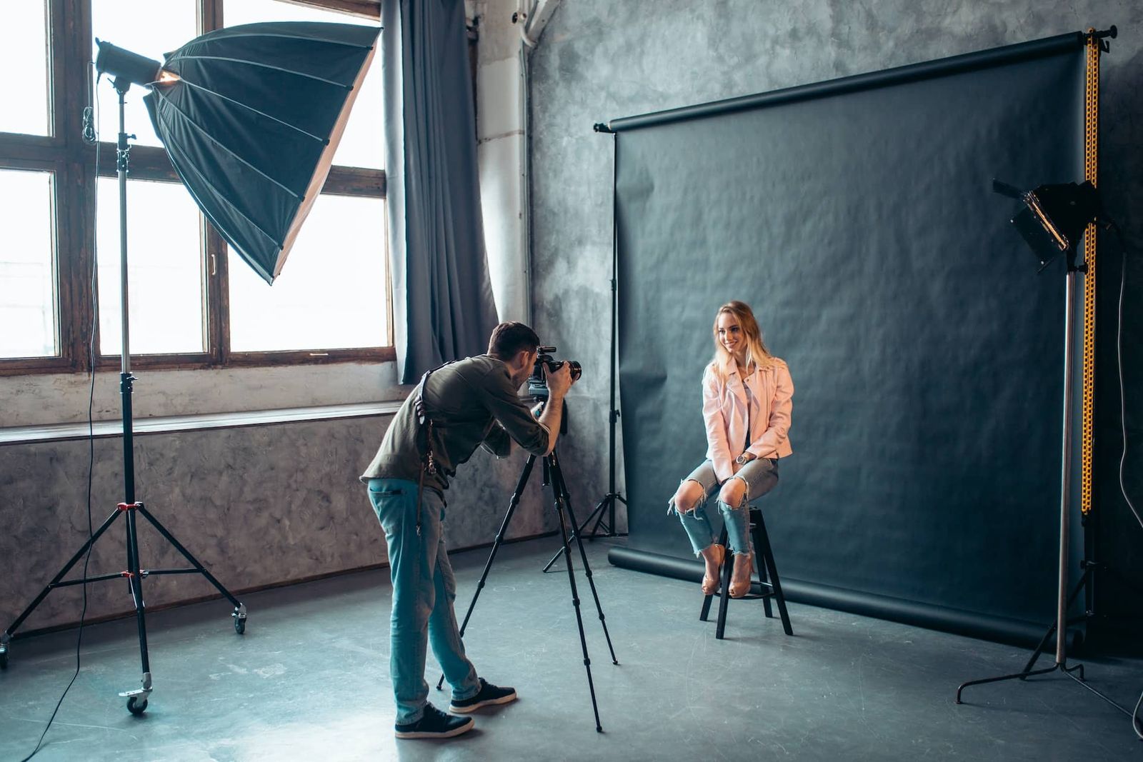 Creating Dynamic Portraits: Mastering Portrait Photoshoots at Viva Studios