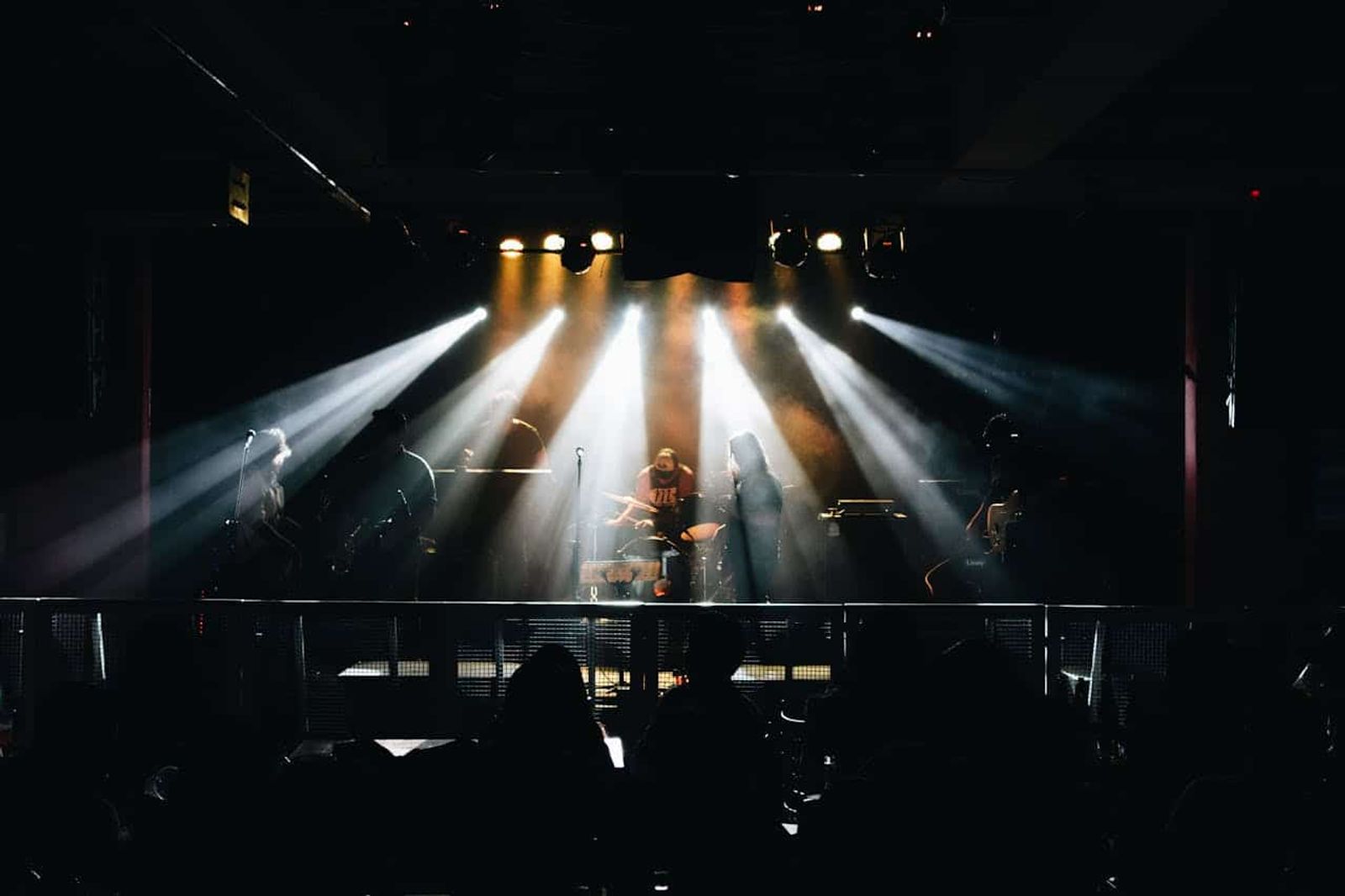 Choosing the Best Soundstage for Your Project