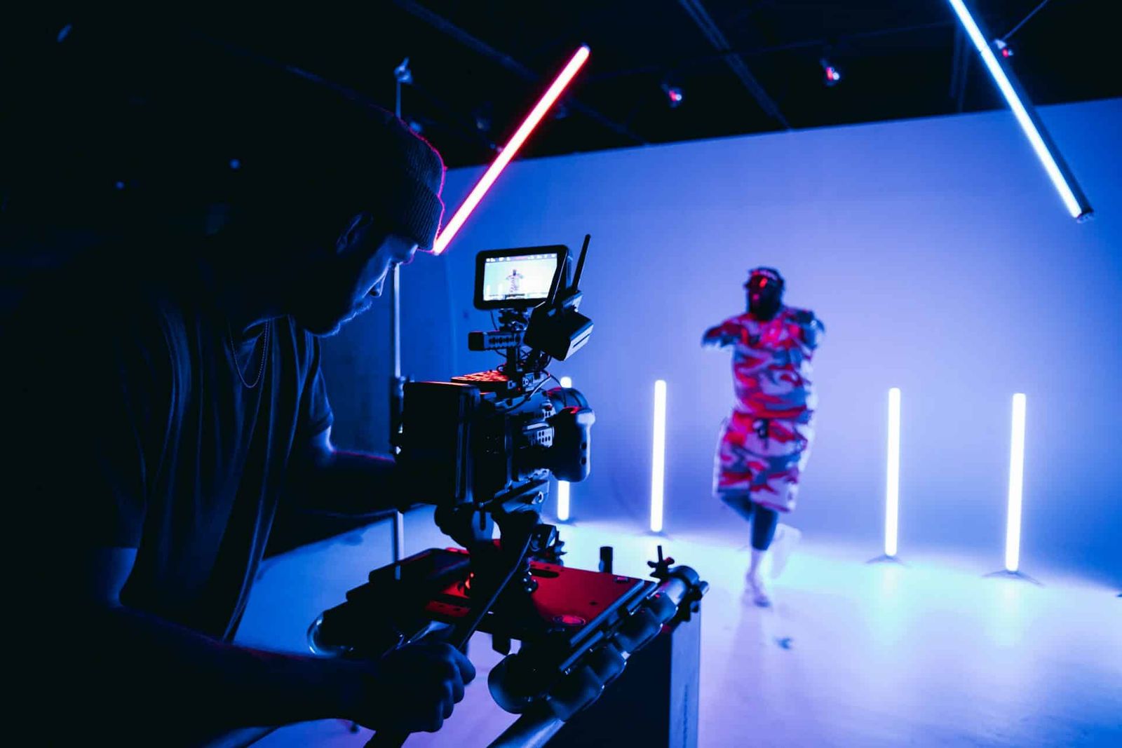 How to Select the Ideal Studio for Music Video Productions