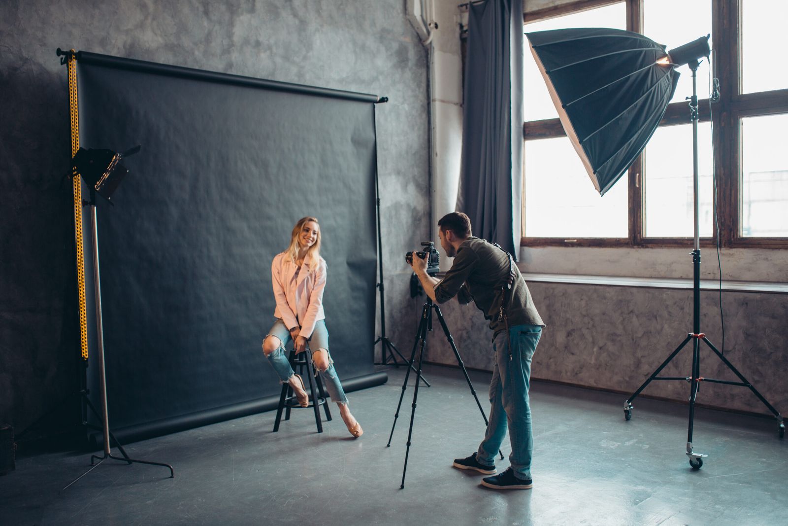 How to Choose the Right Backdrops for Studio Shoots