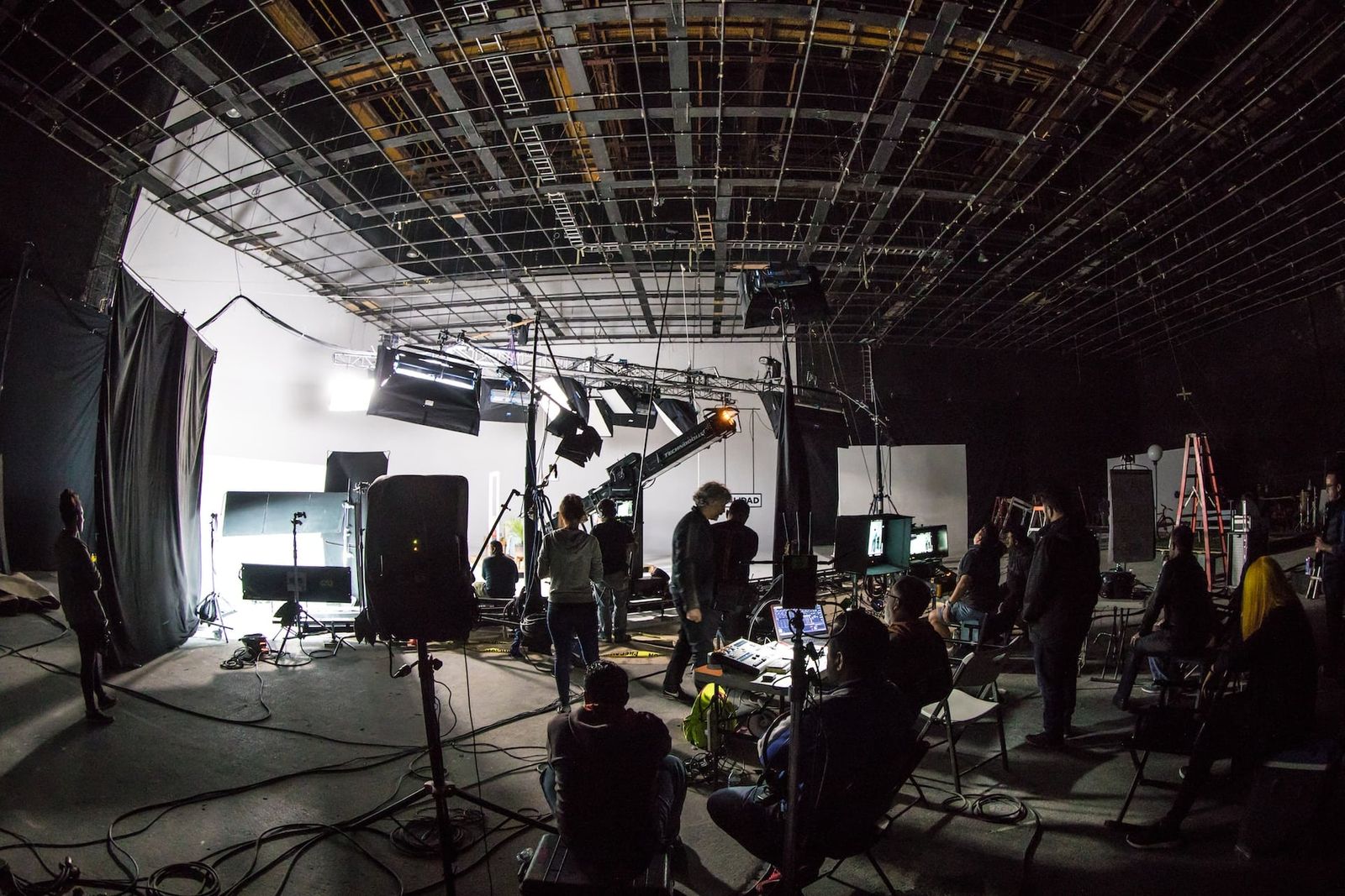 The Art of Studio Time Management at Viva Studios