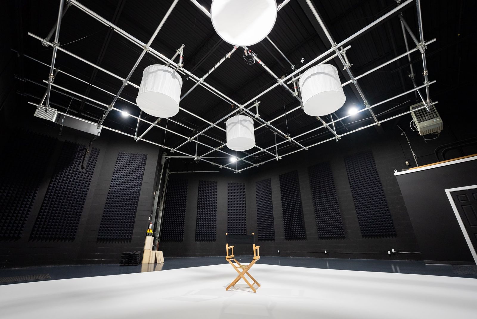 How Much Does Studio Rental Cost in Toronto? (2026 Rates)
