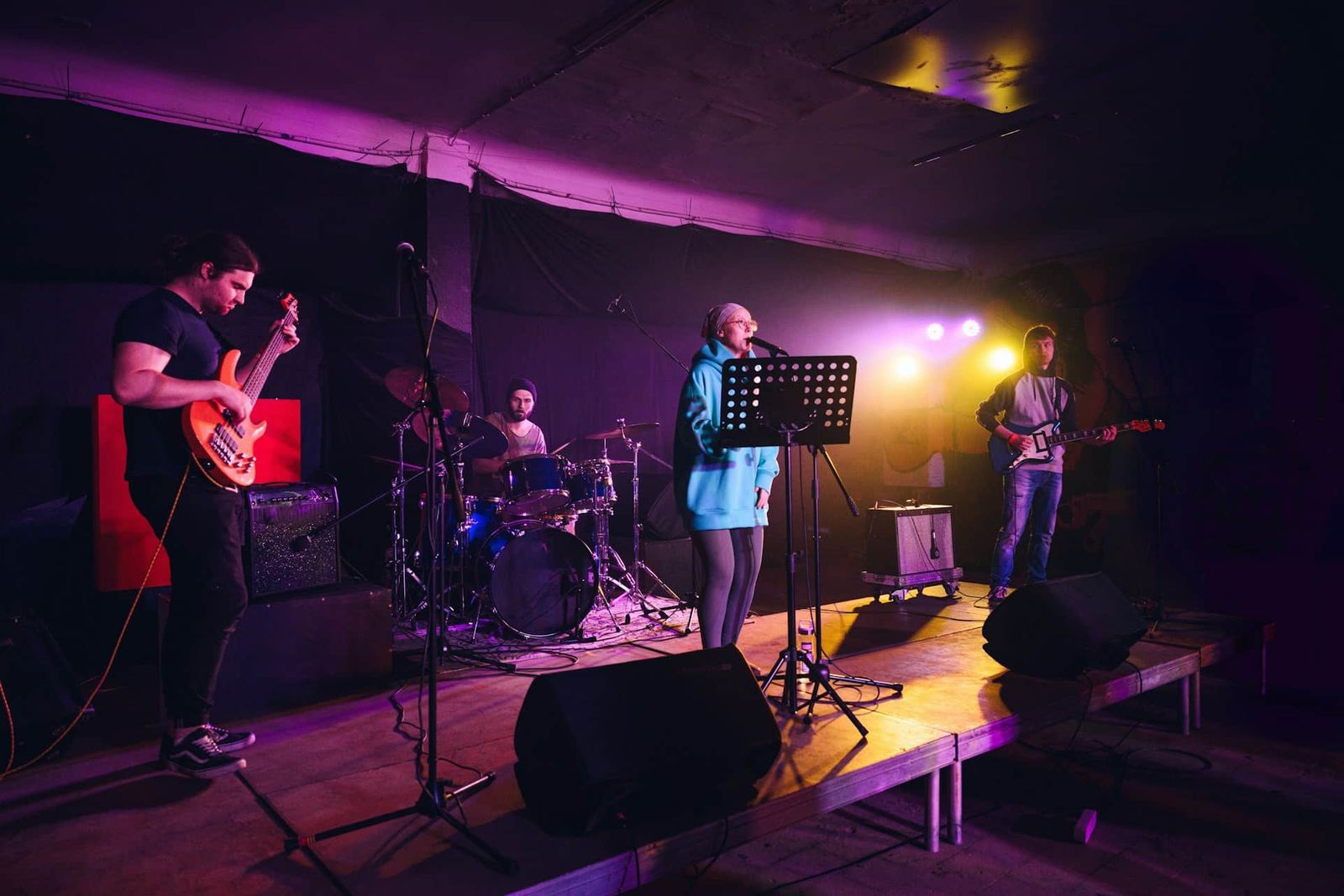How to Choose the Right Soundstage for Your Project