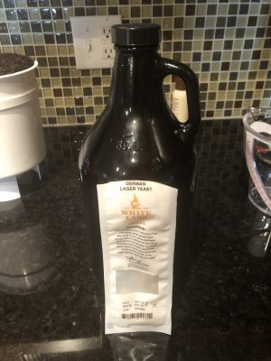 a growler and yeast packet for making a starter