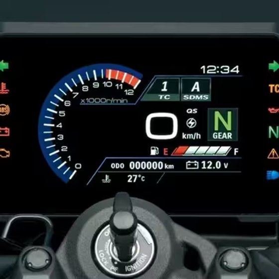 Primer plano de la pantalla TFT a color de 5 pulgadas de la motocicleta Suzuki GSX-8S encendida