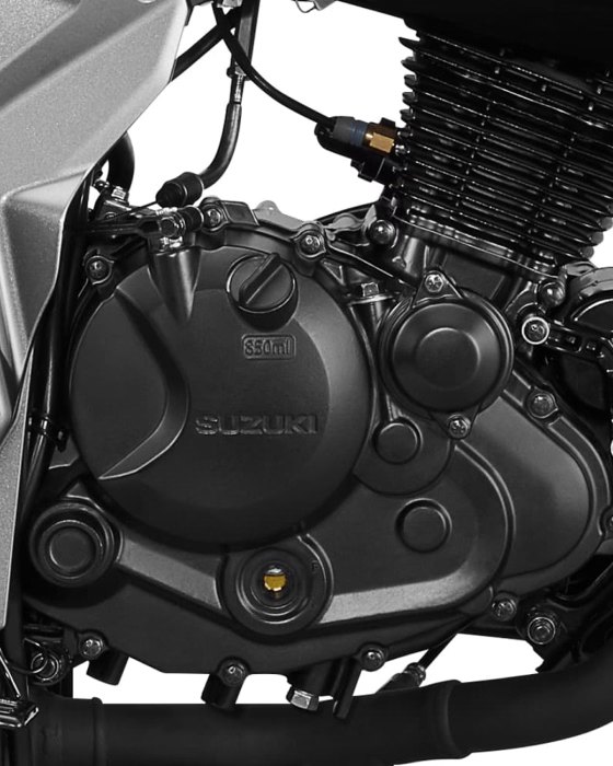 Motor de Suzuki Gixxer 150 FI en primer plano